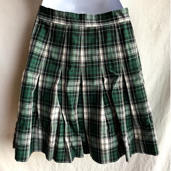 Dennis Plaid and Pleated School Uniform Skirt size Missy 8 - Picture 3 of 6